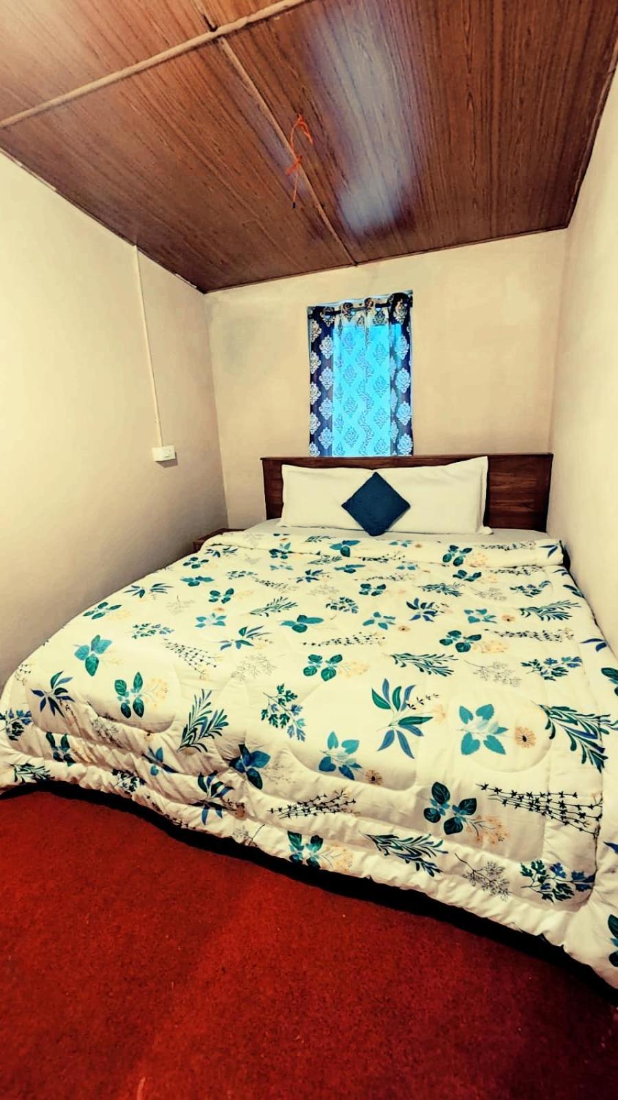 Woodhouse Hotel Ooty Bagian luar foto